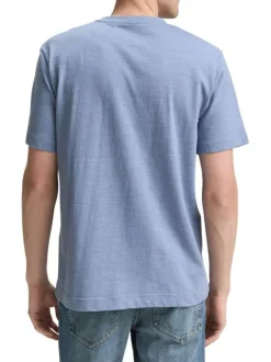 T-shirt en coton bleu imprimé à la poitrine avec de fines rayures et un col rond