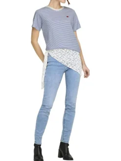 T-shirt en coton bleu à rayures avec une coupe droite et un col rond