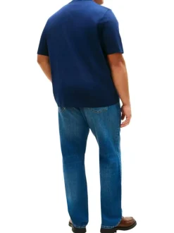 T-shirt en coton bleu uni avec une coupe droite et un col rond
