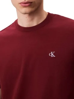 T-shirt en coton bordeaux uni coupe ajustée avec un col rond