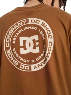 T-shirt en coton camel uni avec un col rond et une coupe droite