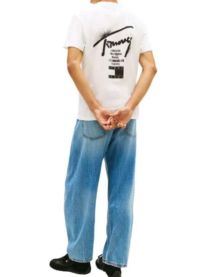 T-shirt en coton écru à imprimé avec une coupe droite et un col rond