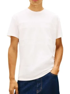 T-shirt en coton écru uni avec une coupe droite et un col rond