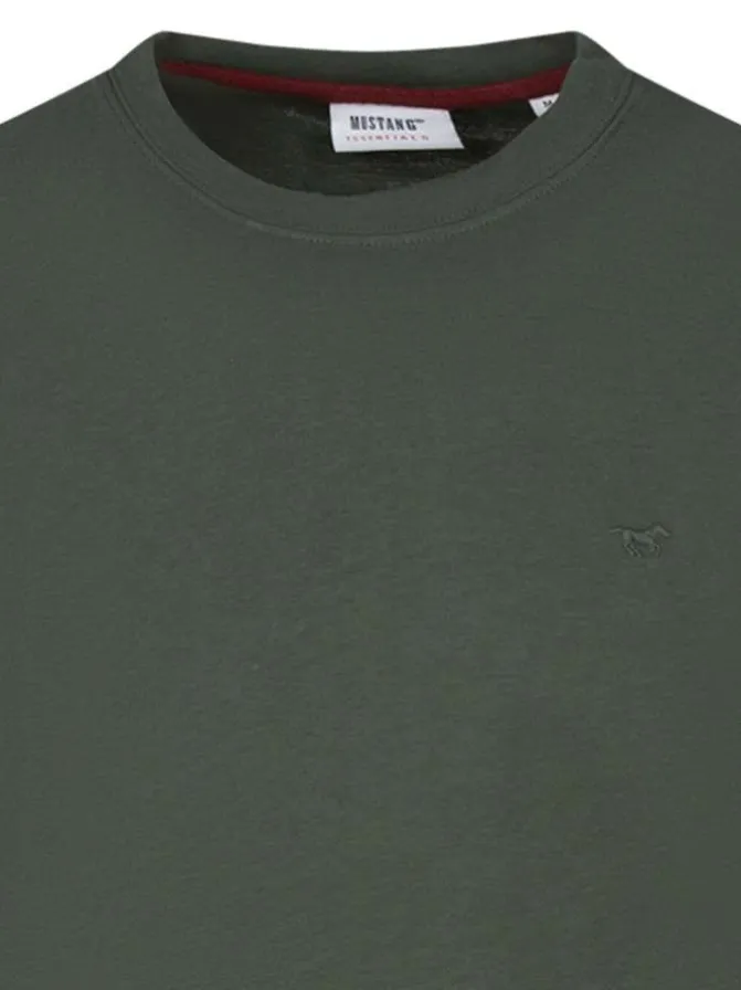 T-shirt en coton kaki uni avec une coupe droite et un col rond