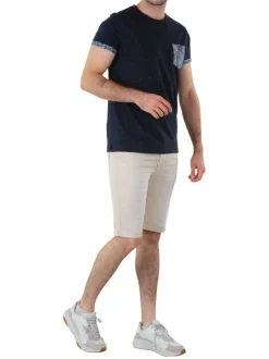 T-shirt en coton marine chiné avec une coupe droite et un col rond