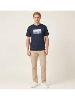 T-shirt en coton marine imprimé avec une coupe droite et un col rond