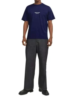 T-shirt en coton marine uni avec une coupe droite et un col rond