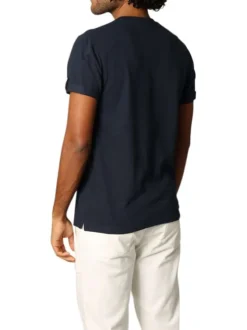 T-shirt en coton marine uni avec une coupe droite et un col rond