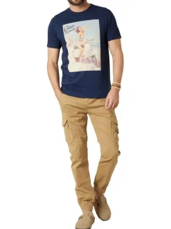 T-shirt en coton marine uni pourvu d'un col rond et d'une coupe droite