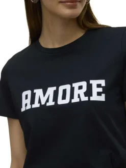 T-shirt en coton noir avec une écriture imprimée à la poitrine et un col rond