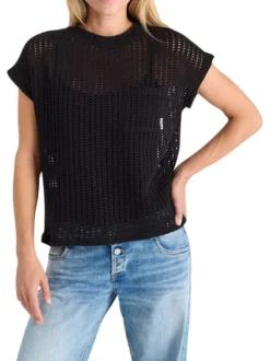 T-shirt en coton noir en maille ajourée avec un col rond et une coupe droite