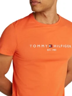T-shirt en coton régénératif orange avec imprimé de la marque et coupe droite