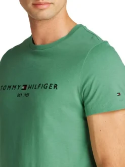 T-shirt en coton régénératif vert à imprimé avec une coupe droite et col rond