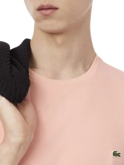 T-shirt en coton rose à coupe droite pourvu d'un col rond côtelé