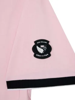 T-shirt en coton rose à imprimé avec une coupe droite et un col rond