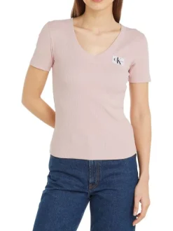 T-shirt en coton rose uni avec une coupe droite un col v et logo à l'avant