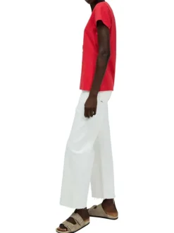T-shirt en coton rouge chiné et imprimé à l'avant avec des strass et un col rond