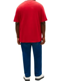 T-shirt en coton rouge uni avec une coupe droite et un grand logo