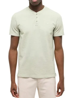 T-shirt en coton vert d'eau uni avec une coupe droite et un col tunisien