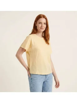 T-shirt en lin jaune uni pourvu d'une coupe droite et d'un col rond