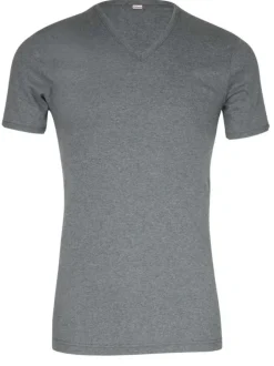 T-shirt gris uni avec une coupe droite un col en V et des manches courtes