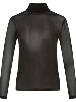 T-shirt noir avec une coupe près du corps un col roulé et des manches longues