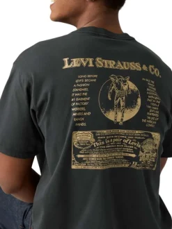T-shirt noir avec un imprimé fantaisie et des manches courtes