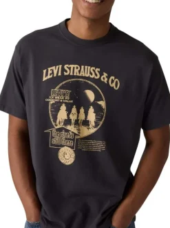 T-shirt noir avec un imprimé fantaisie et des manches courtes