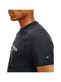 T-shirt noir en coton biologique col rond et manches courtes avec logo brodé sur la poitrine