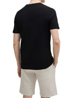 T-shirt noir uni à coupe droite et à col rond avec un petit patch carré