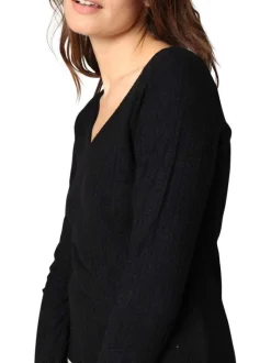 T-shirt noir uni en maille tricotée avec un col v et des manches longues