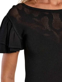 T-shirt noir uni pourvu d'un col rond et de manches courtes