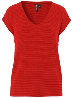T-shirt rouge uni avec une coupe droite et des manches courtes