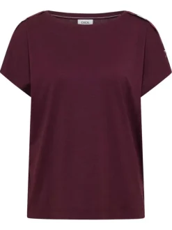 T-shirt rouge uni avec une coupe droite et des manches courtes