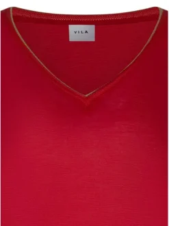 T-shirt rouge uni pourvu de manches courtes et d'une coupe droite