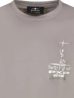T-shirt taupe imprimé avec coupe droite à col rond et des manches courtes