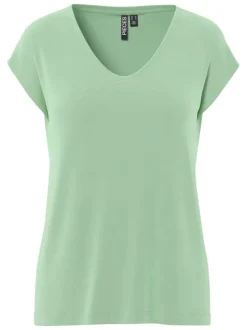 T-shirt vert uni avec une coupe droite et des manches courtes
