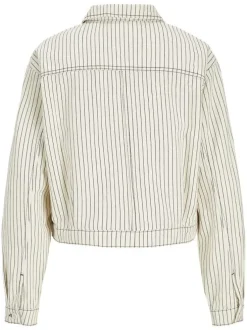 Veste en coton beige courte à rayures fines avec une poche et un col à revers
