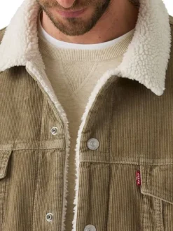 Veste en velours côtelé camel en coton avec un col sherpa et une coupe droite