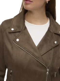 Veste perfecto chocolat unie avec une coupe droite et un col à revers