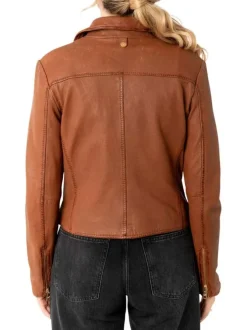 Veste perfecto en cuir de mouton camel avec une coupe droite et un col tailleur