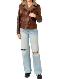 Veste perfecto en cuir de mouton caramel à coupe droite avec un col tailleur